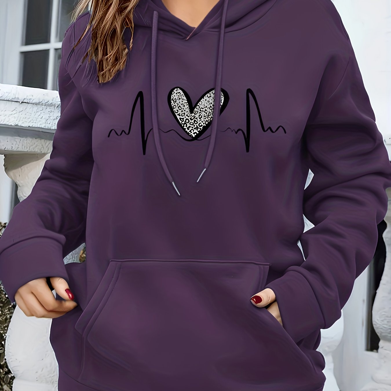 Fashion Hooded Sweatshirt For Women | Regular Fit, Heart Pattern, Drawstring Detail, Ideal For Fall/Winter