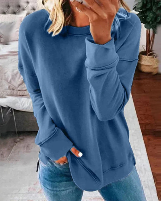 Comfortable Oversized Sweatshirt for Women with Crew Neck Long Sleeve Side Slit Relaxed Casual Style