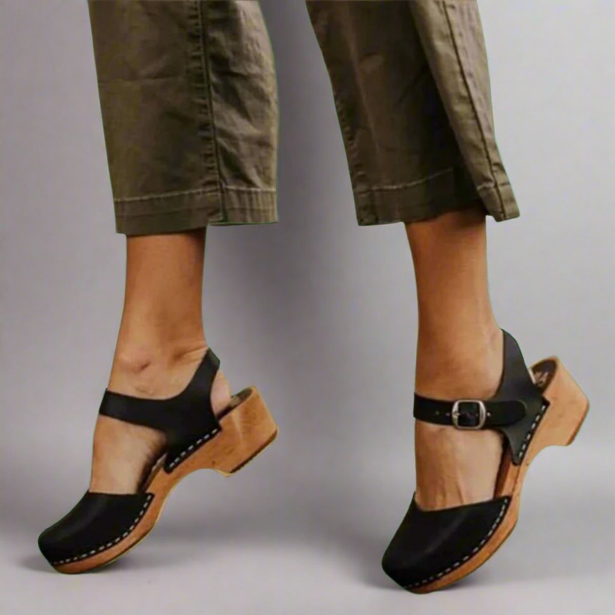 Britta | Women's Platform Clog Ankle Strap Closed Toe Heel